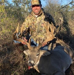 Meet your Posher, Jerrud